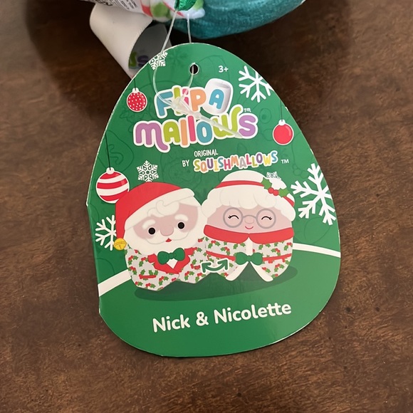 NWT Squishmallow Flip A Mallows 5in Christmas Holiday Nick - Picture 4 of 9